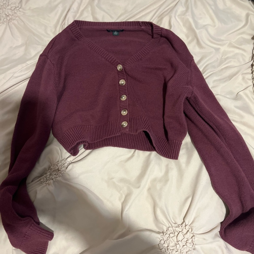 Crop sweater